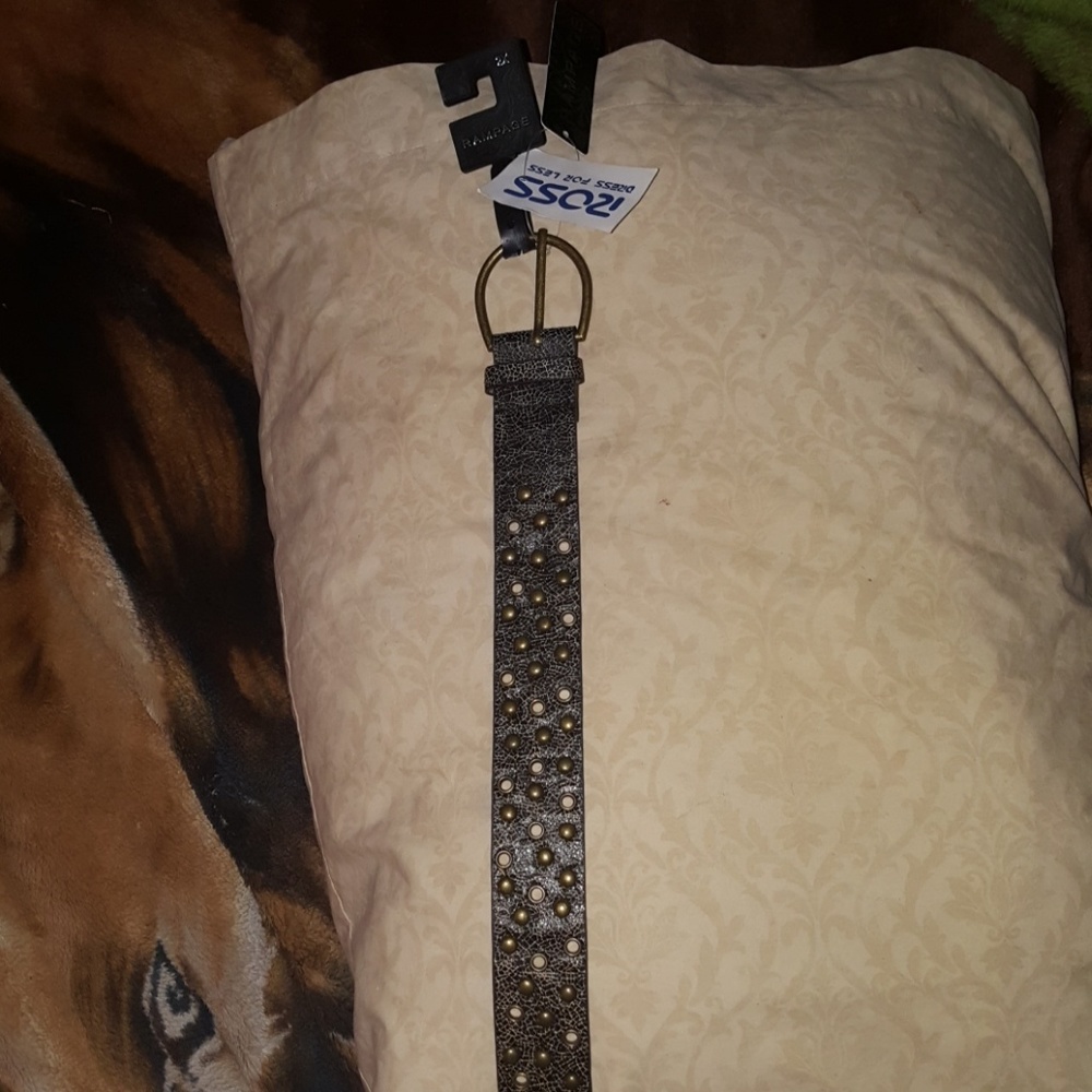 Belt - Picture 1 of 2